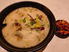 -华新胖子鱼粉(衡阳总店)