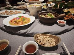 -桂满陇·手作小笼包&江南叫花鸡(中山公园店)