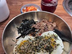 -明洞阿姨·韩式酱蟹烤肉·创意料理(三元桥店)