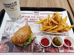 -The Habit Burger Grill 哈比特汉堡(世博店)
