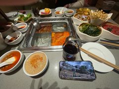-海底捞火锅(宝龙广场夜宵主题店)