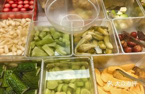 Sweet and Sour Lettuce