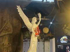 -暴风岛沉浸式体验馆(百联世纪店)