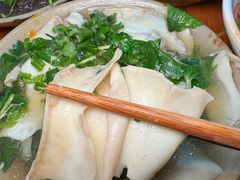 -大众跷脚牛肉馆·非遗传承单位(峨眉山店)