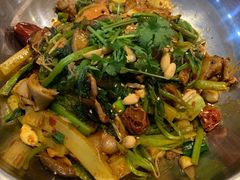 -拿渡麻辣香锅(世茂广场·工三店)