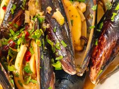 -LESCEDARS Brasserie Bistro香柏树