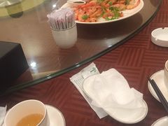 -顺峰渔港中国人的餐厅