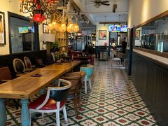 -拖板鞋咖啡旅行酒店(春熙路地铁站店)