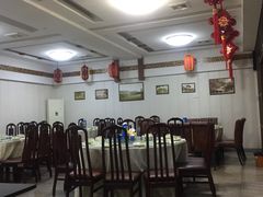 大堂-鑫悦楼煎蟹·16年海鲜大排档