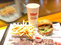 -The Habit Burger Grill 哈比特汉堡(复兴soho店)