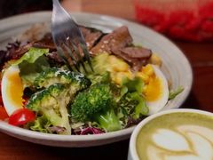 黑椒牛肉沙拉-VESH COFFEE(定西路店)