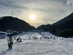 -大别山南武当滑雪场
