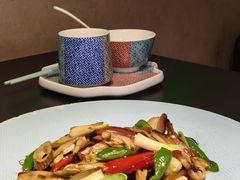 -桥边小楼·手工云南菜·古城观景小楼