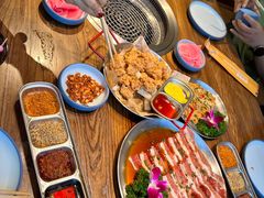 -明洞阿姨·韩式酱蟹烤肉·创意料理(三元桥店)