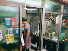 -陈氏老字号十三小炸炸店