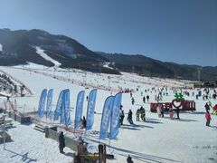 -鳌山滑雪度假区