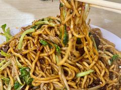 -小许三鲜砂锅馄饨店(家多乐烟酒店)