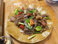 蕨粑炒腊肉-古城苗家土菜馆(河景餐厅店)