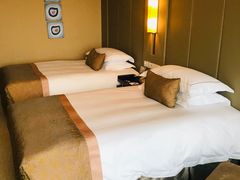 -杭州海外海皇冠大酒店