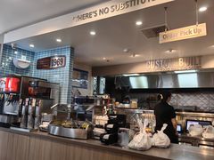 -The Habit Burger Grill 哈比特汉堡(世博店)