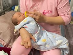 -爱贝尔高端月嫂(母婴护理)