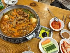 -喇喇排骨火锅·传统韩式脊骨汤(望京西园总店)
