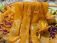 -哈尔滨烧烤·山河村铁锅炖(交大店)