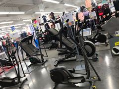 -迪卡侬(明光路店)