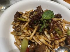 -青雅中餐厅(大连金石滩绿发希尔顿度假酒店)