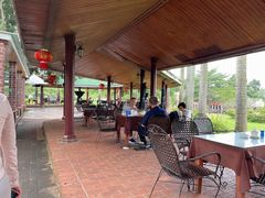 -侯臣咖啡文化村