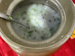 -先鲜鲫鱼粥