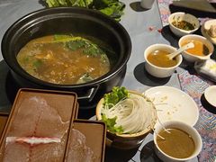 -慢丽江·云南野生菌土鸡锅(付家庄店)