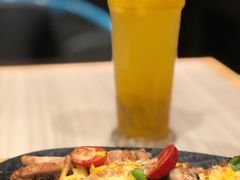 -卢家妈妈·西餐厨房(卜蜂中心店)