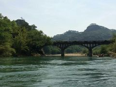 -牛角寨瀑布景区