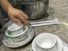 -四川小胡子海鲜(丁村万人海鲜广场店)