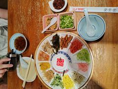 -怪噜范·老贵阳街头名小吃(鸿通城店)