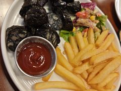 -mordew加州日记西餐&小酒馆(新天地店)