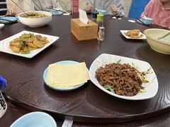 -东北风味思缘食府(对湖路店)