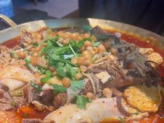 -张翻越·川渝冒菜·武汉黑鸭煲(城北万象城店)