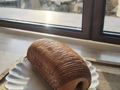 -VERIE BAKEHOUSE