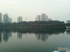 -西北湖绿化广场