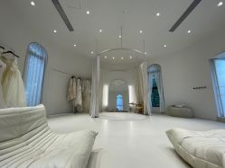 -LaMousse婚纱买手店