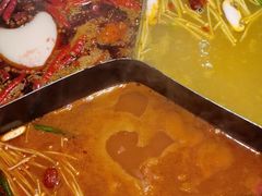 -巴卤社老火锅(财富店)