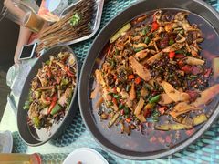 -去吃小龙虾·江湖菜·烧烤(南滨路店)
