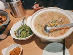 -自己人•宜昌菜(水悦城店)