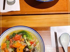 -荣虞阁面馆·常熟炒浇面(国华广场店)