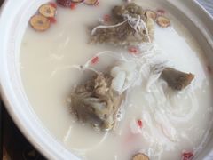 -拾味馆·浓鲜骨汤(光谷天地店)