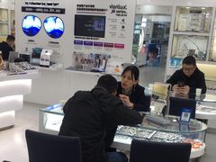 -视康眼镜·蔡司授权店(同乐路广州眼镜城店)