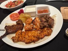 -Efes Turkish & Mediterranean Cuisine 艾菲斯餐厅(陆家嘴店)