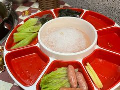 -赵美丽·重庆社区火锅·直营店(火车东站·中豪国际店)